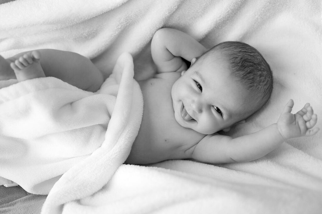 bed, baby, newborn, child, blanket, black and white, portrait, girl, bedroom, face, infant, newborn baby, monochrome, baby portrait, baby photoshoot